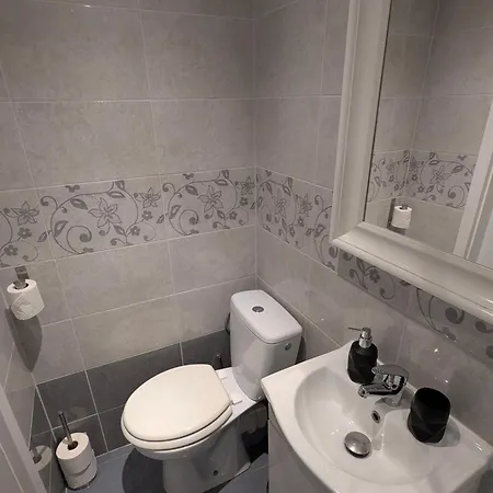 K&s * Berlin